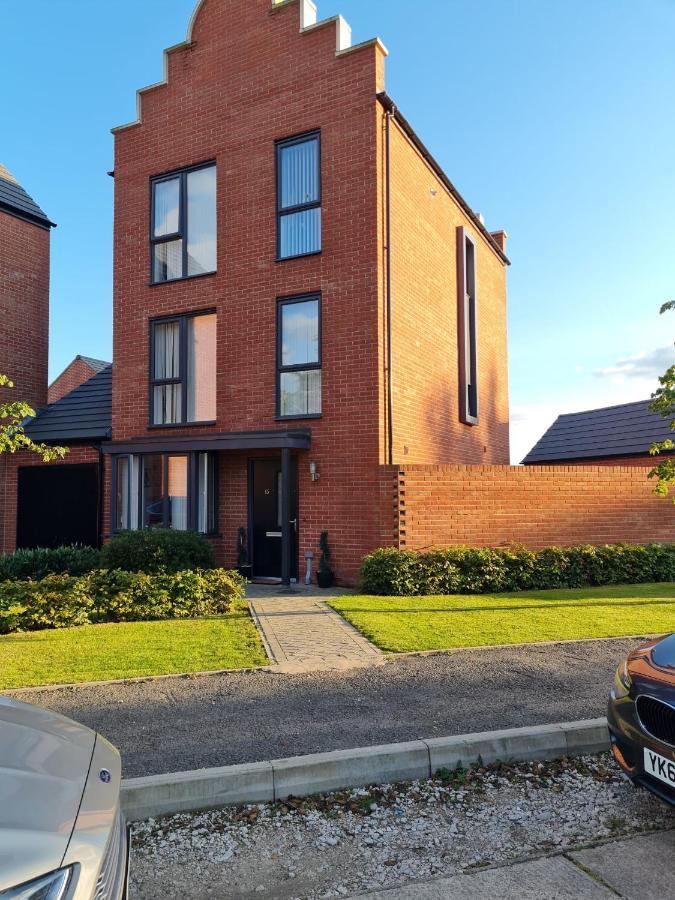 Mills Home Stays Derby Exterior foto